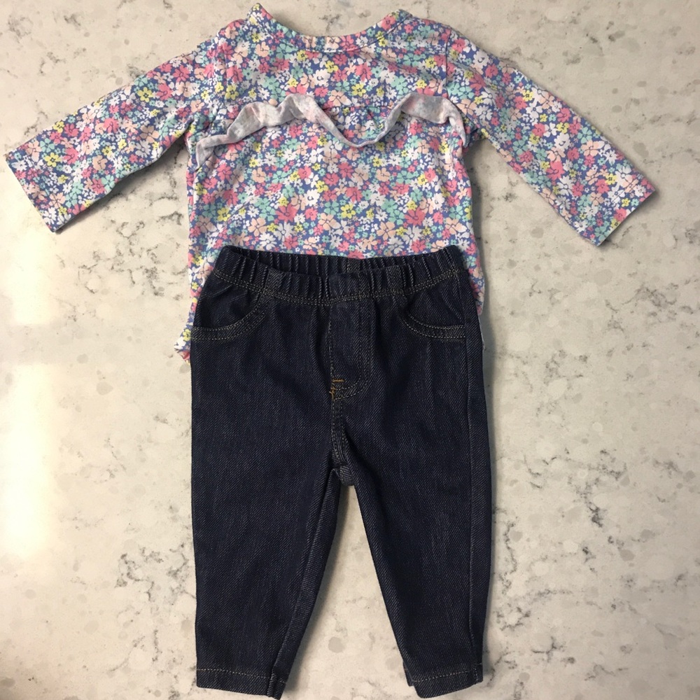 Carter’s Newborn Outfit